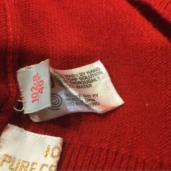 GIVENCHY Gentleman V-neck sweater  - Picture 10 of 12